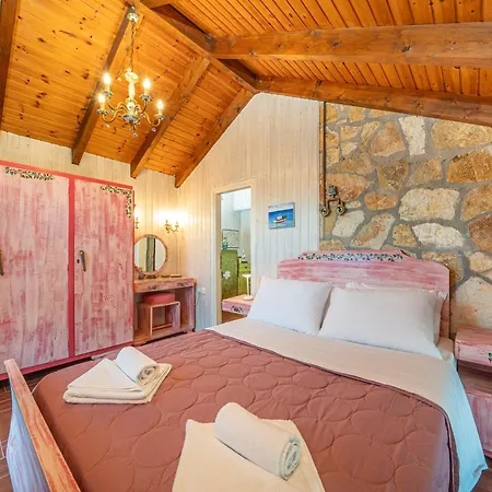 Hébergement de vacances Natalias Mansion Evretí