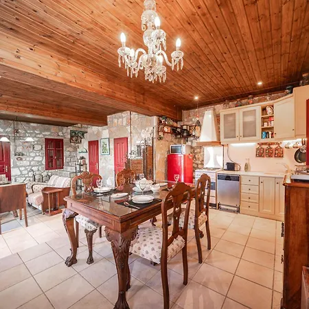 Ferienhaus Natalias Mansion *